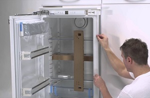 Установка встраиваемого холодильника в Курчатове